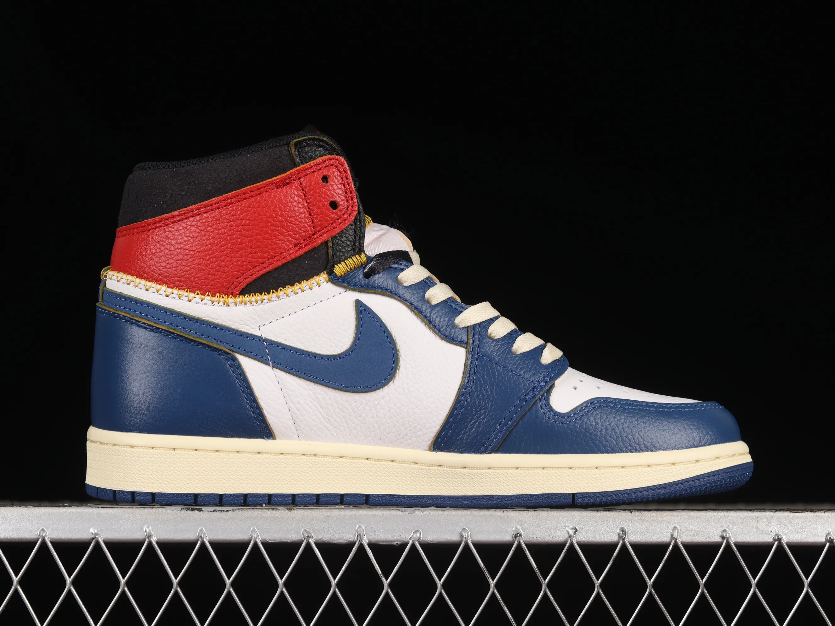 All categories Air Jordan Jordan series basketball shoes Air Jordan 1 High LJR version Air Jordan 1 x Union AJ1 Joe 1 limited edition four-color deconstruction stitching basketball shoes BV1300-146